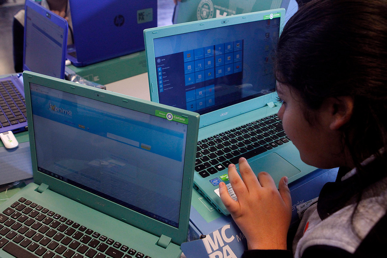 Me conecto para aprender: Escolares ya puede elegir su computador gratuito